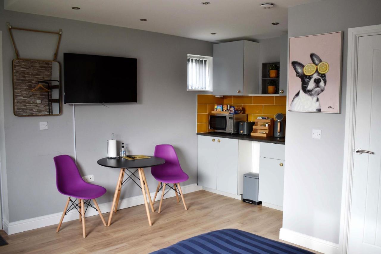 Modern Luxury 1 Bed Apartment With Parking Near Stansted Airport Stansted Mountfitchet Bagian luar foto